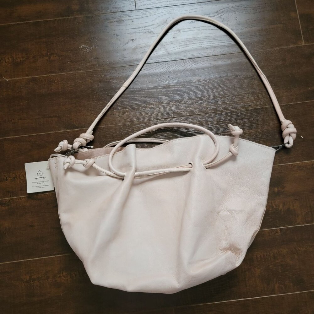 Free People Head Over Heels Tote Abalone Bone Boho Chic Convertible Leather - Picture 2 of 9